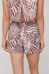 Bella Dahl in Beach Short With Beaded Ties in Abstract Shell