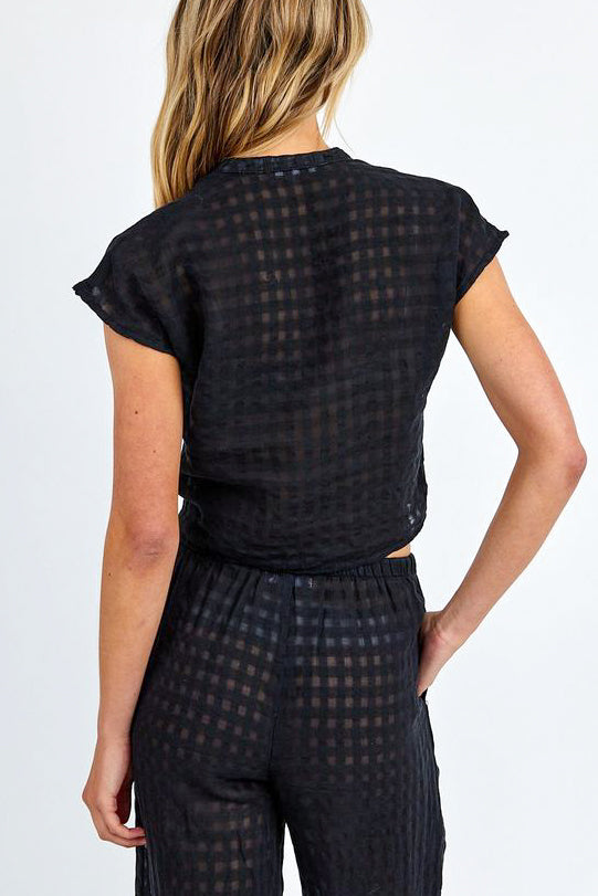 Bella Dahl Short Sleeve Tie Front Top in Black