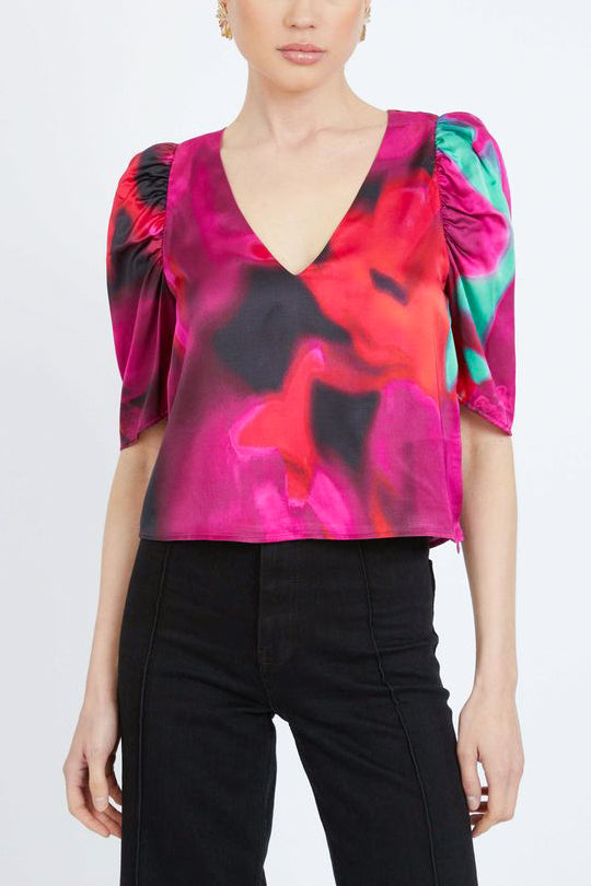 Caballero Arden Top in Blur Iris Bloom - Viva Diva Boutique
