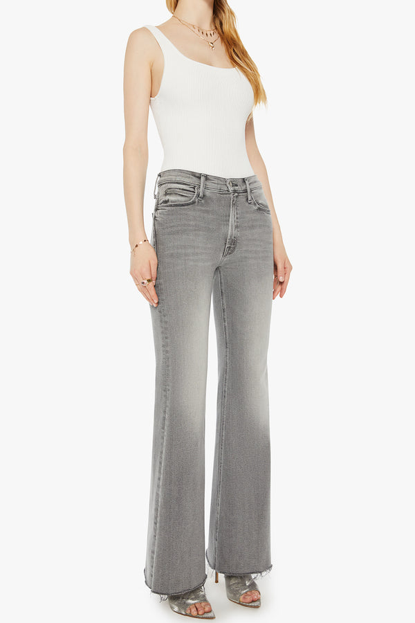 Mother Denim The Doozy Sneak Fray in Catch me Outside