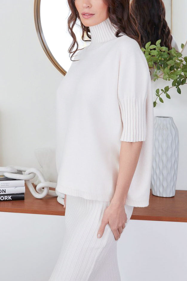 Milio Milano Rib Contrast Turtleneck S/S in Classic Ivory