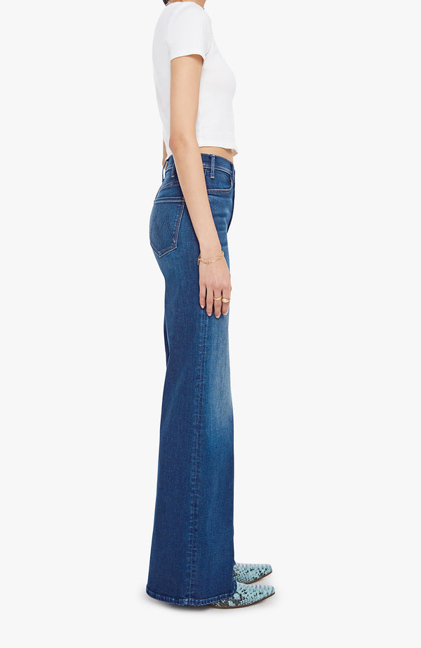 Mother Denim Hustler Roller Sneak in Troublemaker