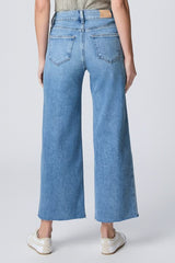 Paige Denim Anessa 31” Twisted Outseam in Explorer - Viva Diva Boutique