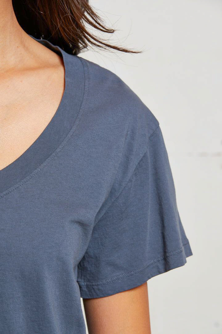 Perfect White Tee Hendrix Cotton Boxy V Neck in Night - Viva Diva Boutique
